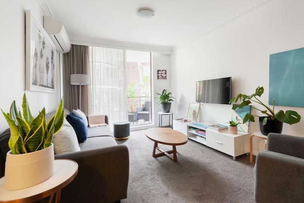 Апартаменты Harbourside Style, 2 Bed, A/C, Pool -Elizabeth Bay Сидней Экстерьер фото